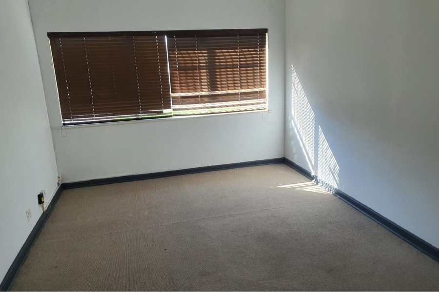 To Let commercial Property for Rent in Newton Park Eastern Cape